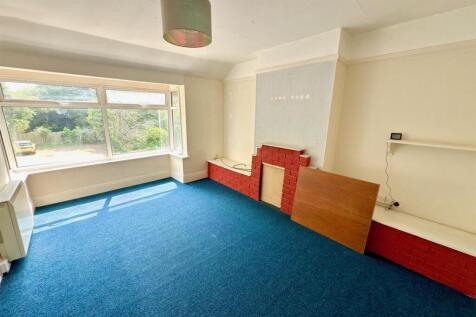 FLAT 2 LOUNGE.jpg