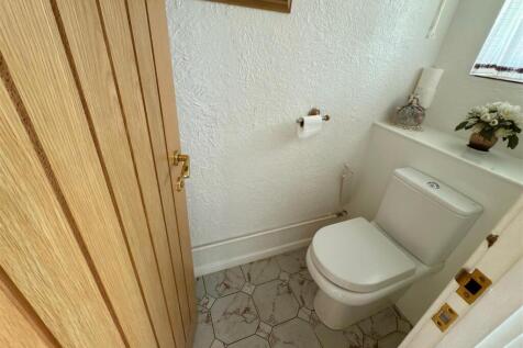 WC.jpg