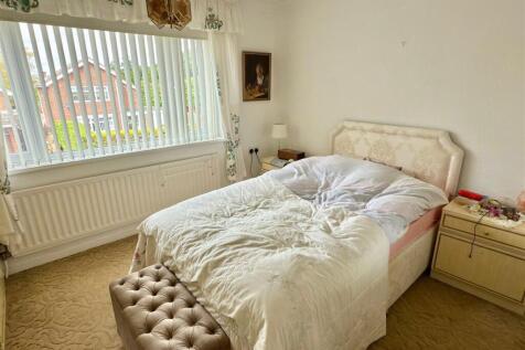 BED 1.jpg