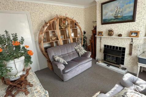 LIVING AREA.jpg