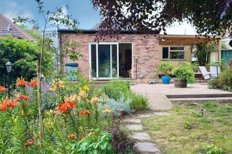 GARDEN 12.jpg