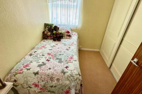BED 3.jpg