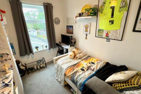 BED 3.jpg