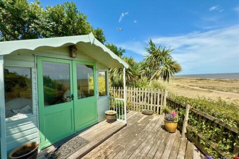 SUMMERHOUSE.jpg