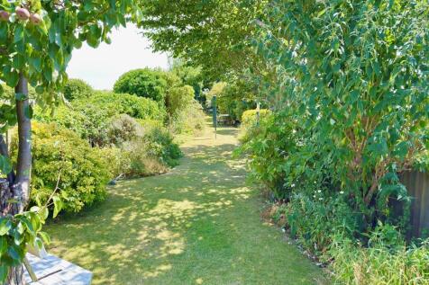 LAWNED GARDENS.jpg