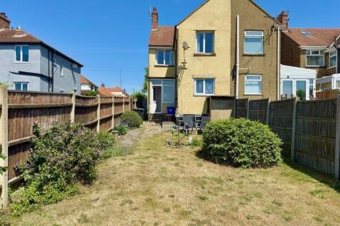 Rear Garden.jpg