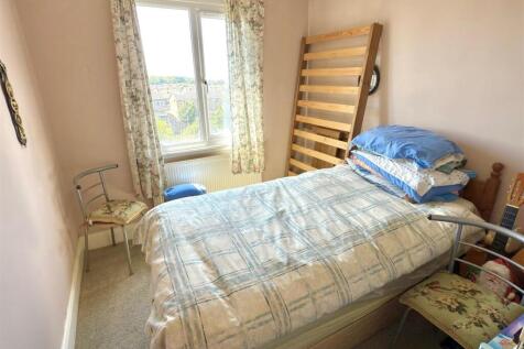 Bedroom 3.jpg