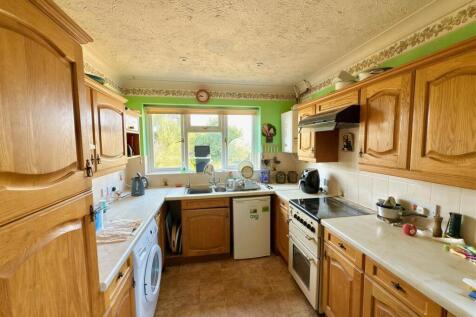 KITCHEN.jpg