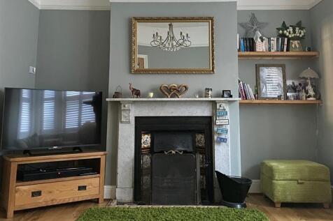 Fireplace Lounge 1.jpg