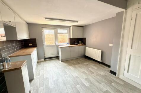 KITCHEN AREA.jpg