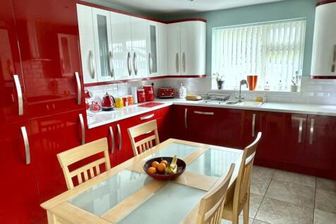 DINER KITCHEN.jpg