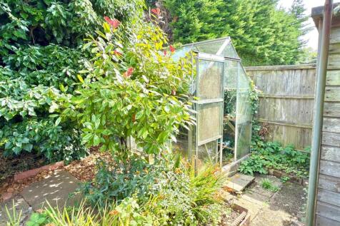 GREENHOUSE.jpg