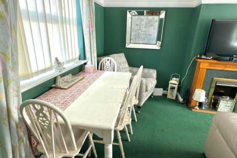 DINING AREA.jpg