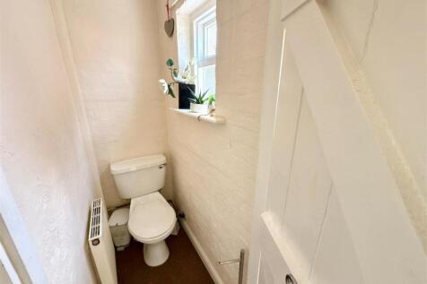 GROUND WC.jpg