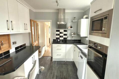 KITCHEN BREAKFAST ROOM.jpg