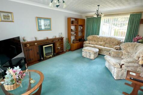LOUNGE AREA.jpg