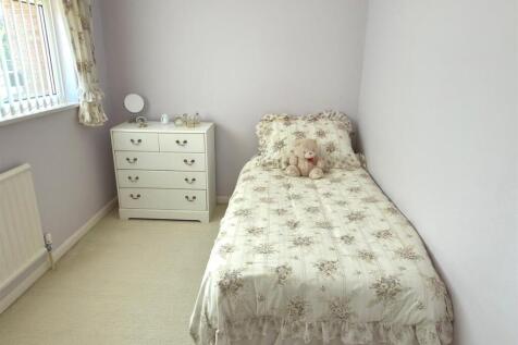 BED 3.jpg