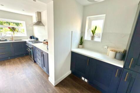 UTILITY ROOM.jpg