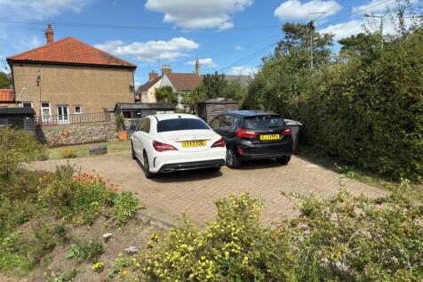 DRIVEWAY.jpg