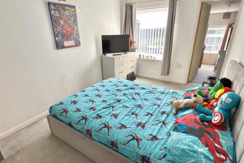 BED 2.jpg