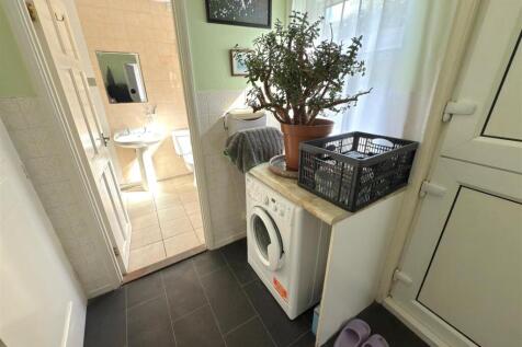 UTILITY ROOM.jpg