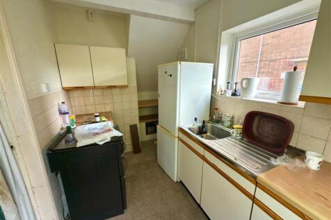 KITCHEN.jpg