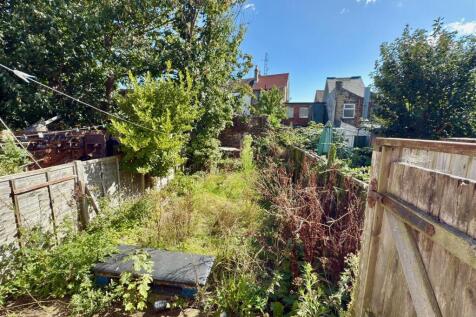 GARDEN.jpg