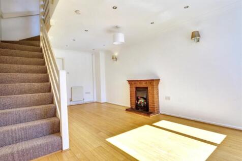 LIVING ROOM.jpg