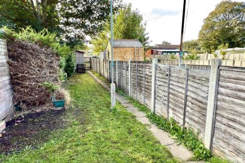GARDEN 1.jpg