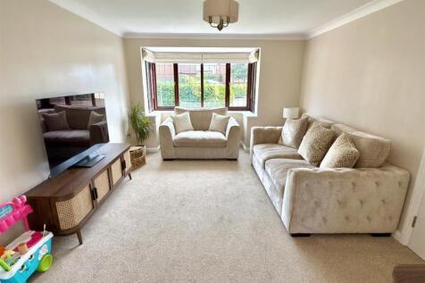 MAIN LOUNGE.jpg