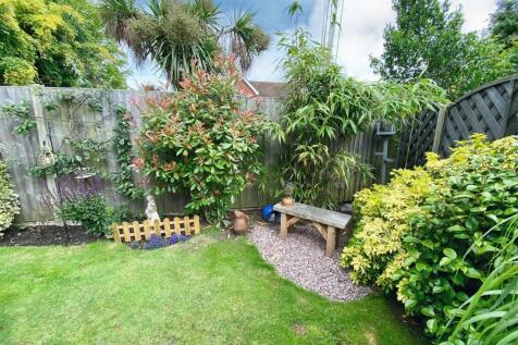 GARDEN 6.jpg