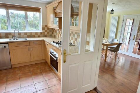 KITCHEN TO DINER.jpg