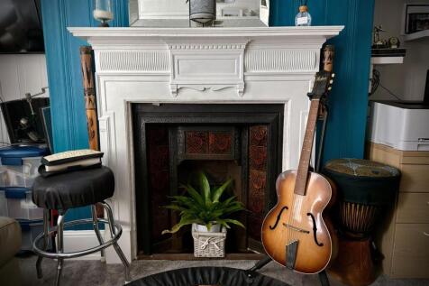 FPLACE DINING AREA.jpg