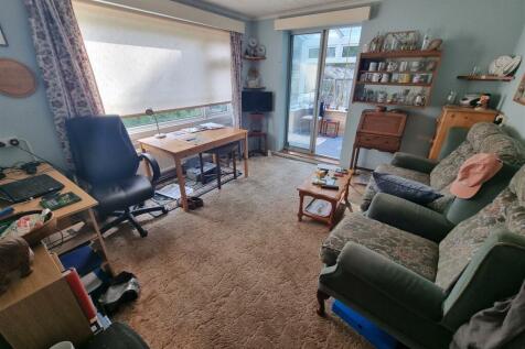 Annexe Lounge