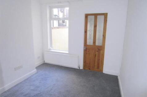 9 Alpha Rd dining rm.jpg