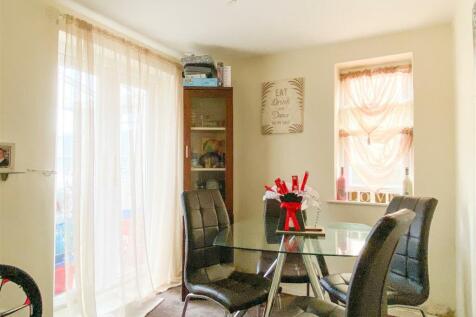 Dining Room.jpg
