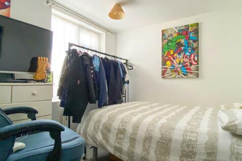 Bedroom 2.jpg