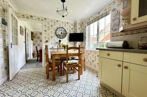Kitchen Diner (5)