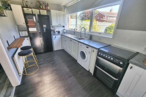 Kitchen 3