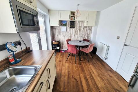 Kitchen/Diner 2