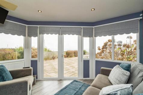 Sitting/Sun Room in Master Suite