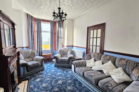 Lounge 1