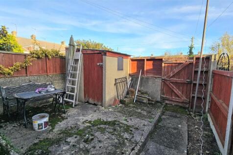 Rear Courtyard 1