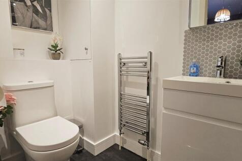 En Suite 2