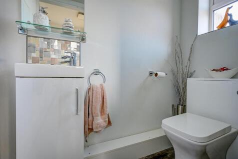 Ground Floor Cloakroom.jpg