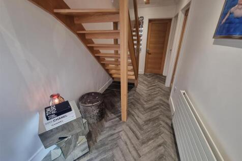 Entrance Hall 2