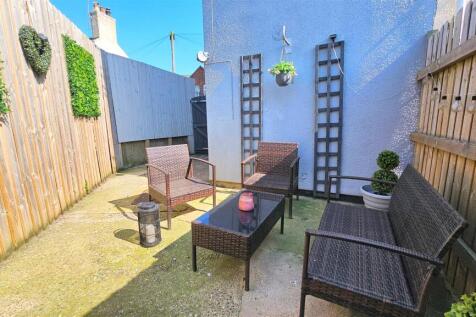 Rear Courtyard
