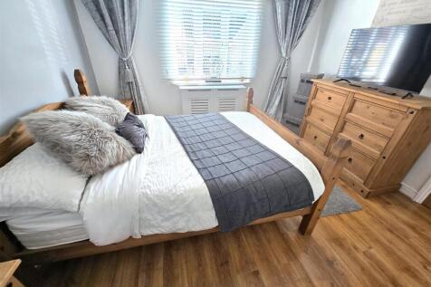 Master Bedroom 2