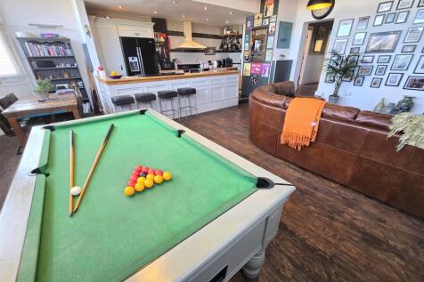 Kitchen/Dining/Living Room
