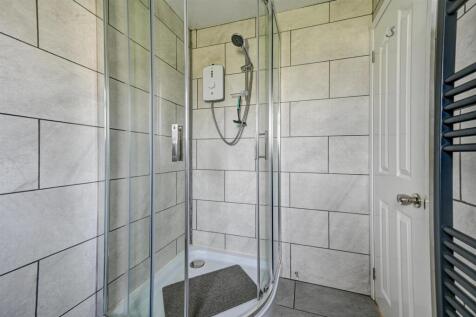 Shower.jpg